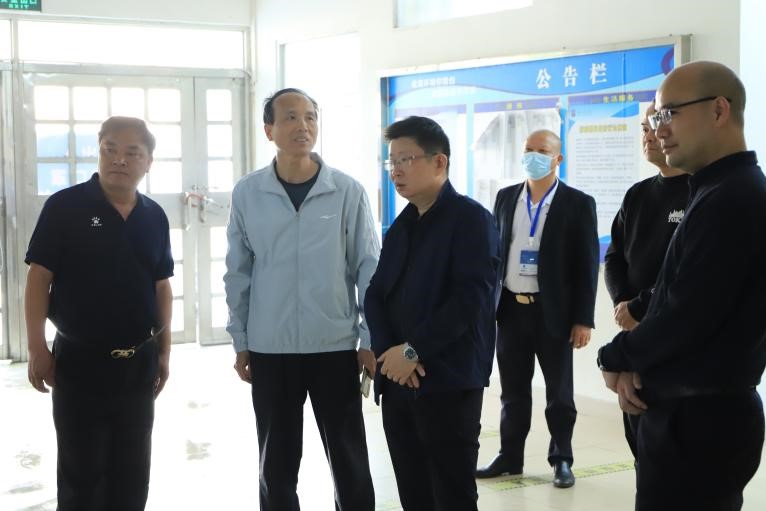 图片2.jpg 图片2.jpg