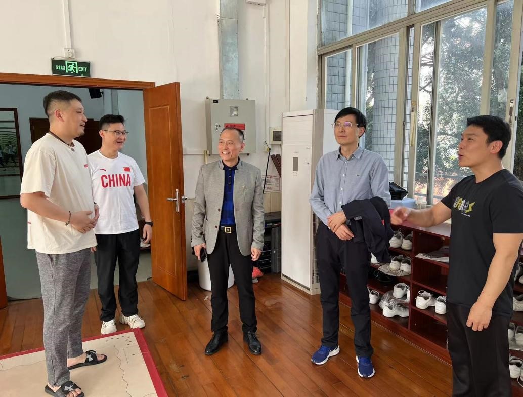 图片4.jpg 图片4.jpg