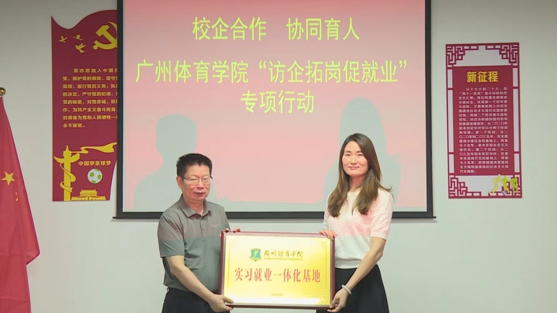 5ce5e6f485502178b83bc695d2049dd.jpg 5ce5e6f485502178b83bc695d2049dd.jpg