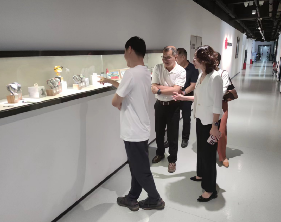 图片 1.png 图片 1.png