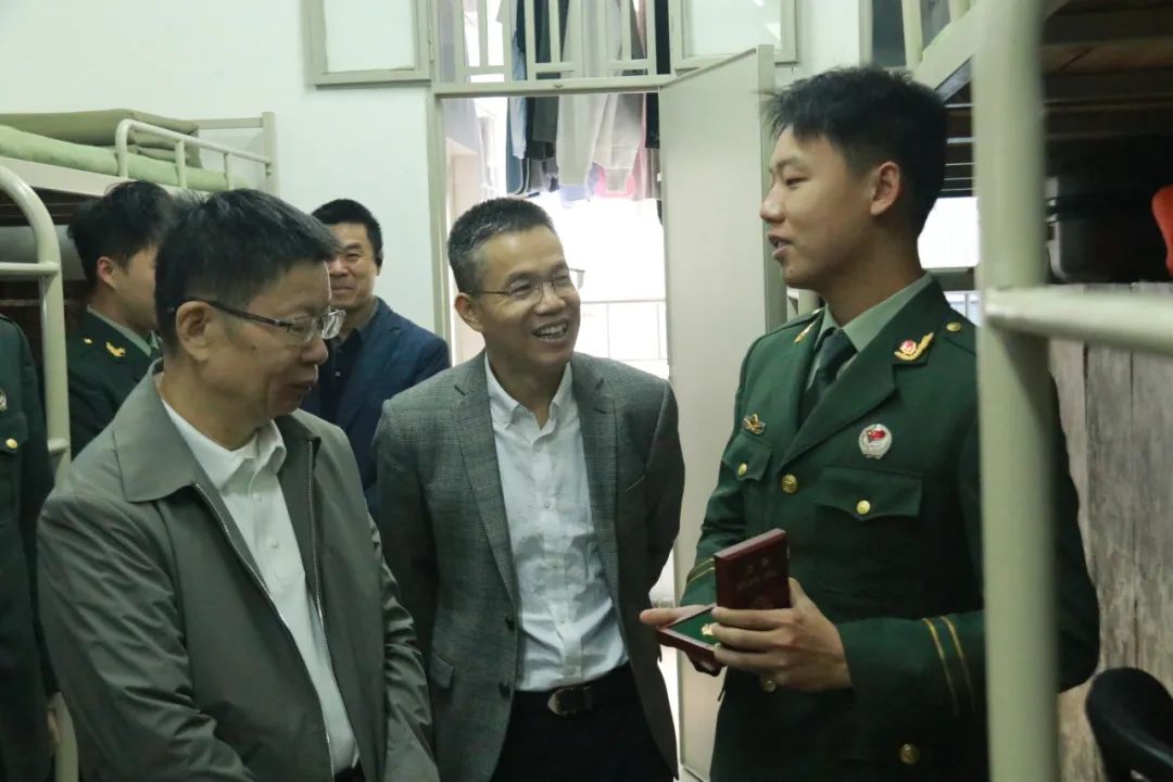 图片12.jpg 图片12.jpg