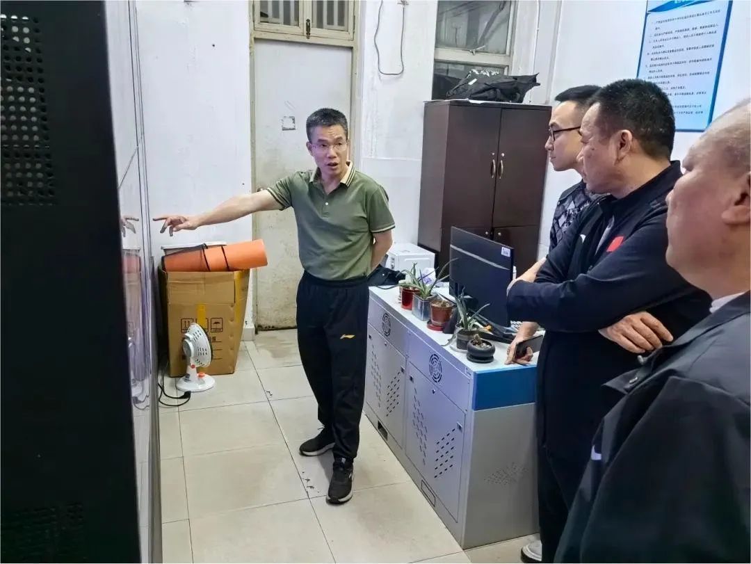 图片4.jpg 图片4.jpg